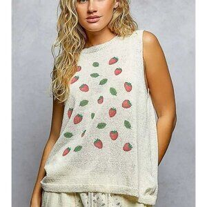 Strawberry Print Thin Sweater Sleeveless Top NEW